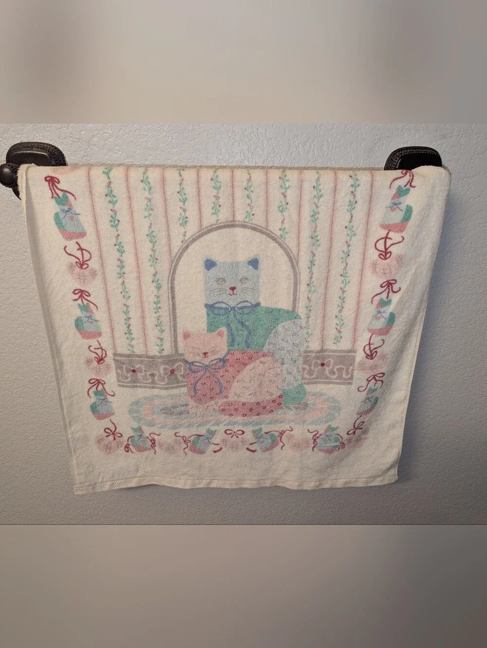 Vintage 80s Fieldcrest St. Marys Country Cat Towels - 2 Towels